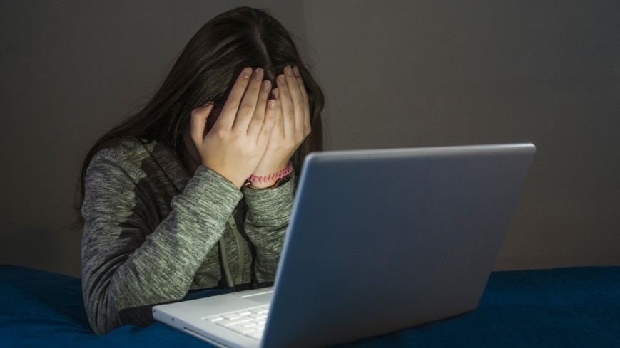 Trećina učenika jednom mjesečno doživi online nasilje